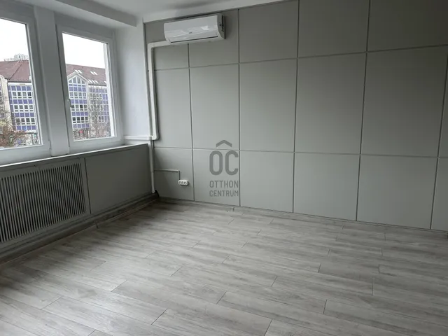 Kiadó kereskedelmi és ipari ingatlan Szolnok, Belváros 142 nm