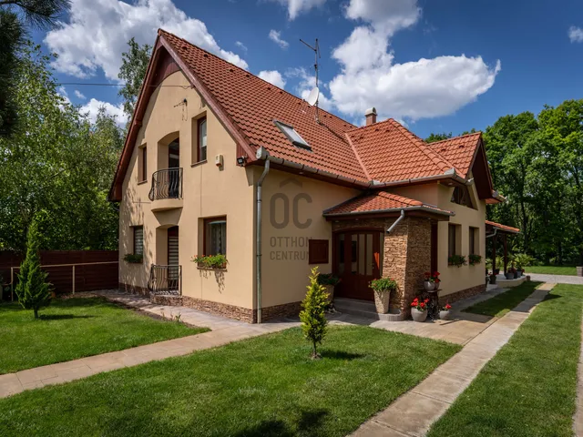 Eladó ház Szolnok 166 nm