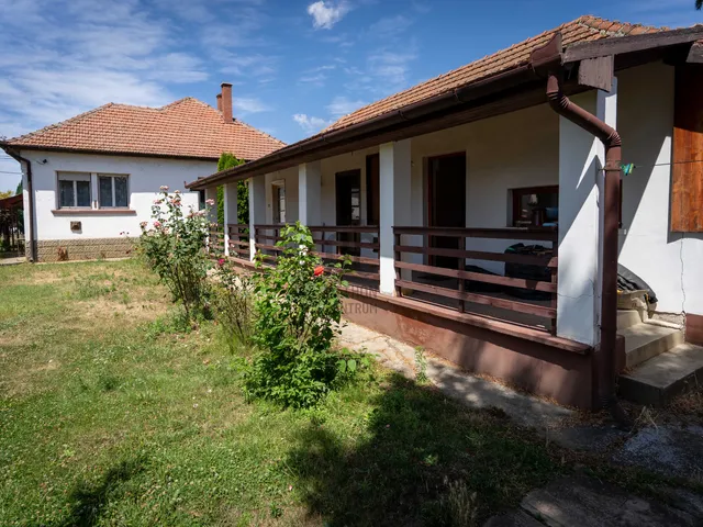 Eladó ház Szolnok, Szandaszőlős 80 nm