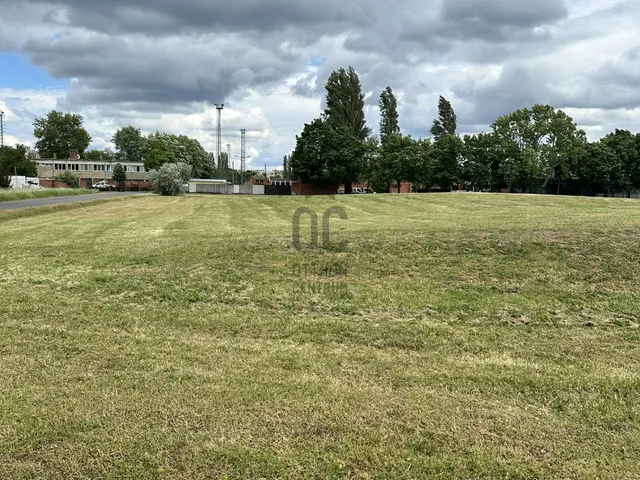 Eladó telek Szolnok 11333 nm
