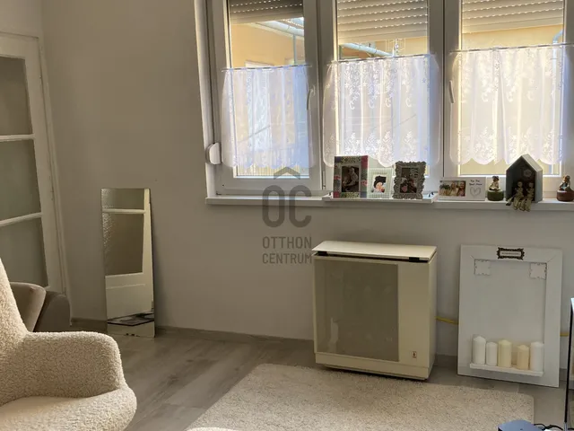 Eladó lakás Szolnok, Belváros 54 nm