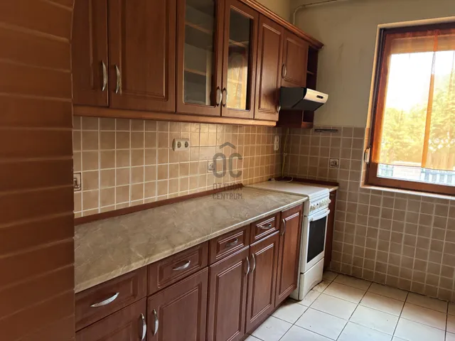 Eladó ház Szolnok 156 nm