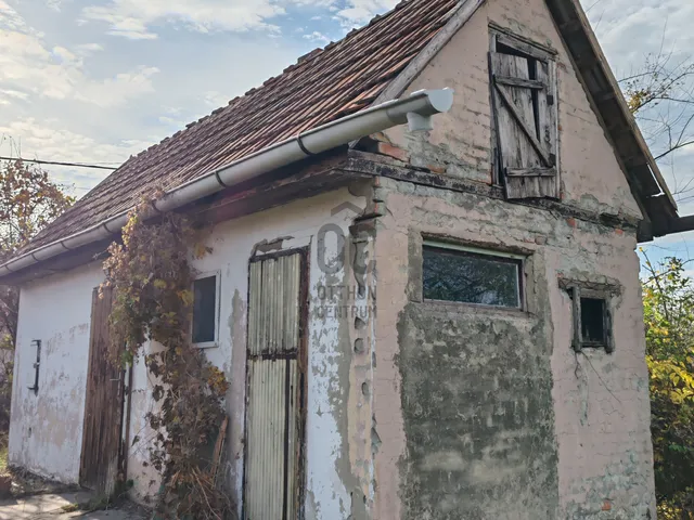 Eladó mezőgazdasági ingatlan Cibakháza 20 nm