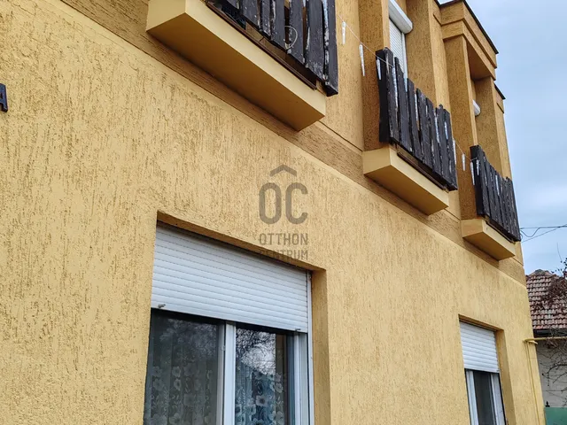 Eladó ház Tiszaföldvár 252 nm