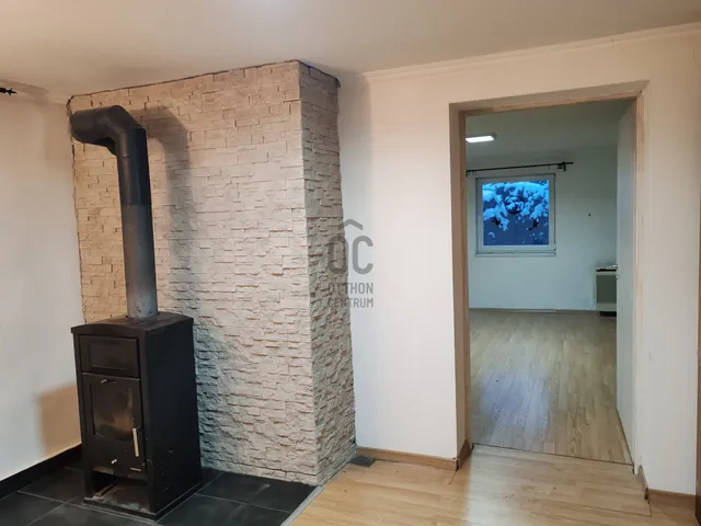 Eladó ház Tiszatenyő 67 nm