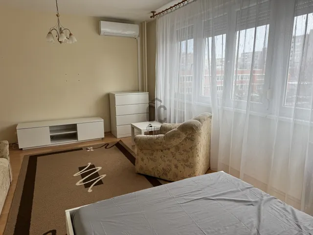 Kiadó lakás Szolnok, Belváros 49 nm