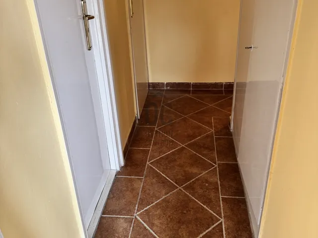 Eladó lakás Szolnok 58 nm