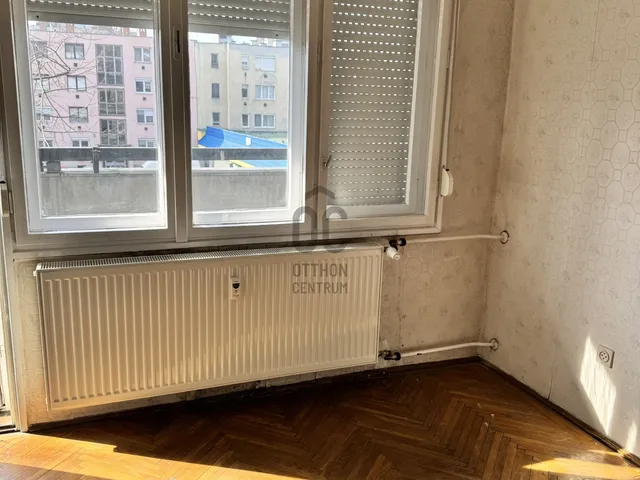 Eladó lakás Szolnok 58 nm