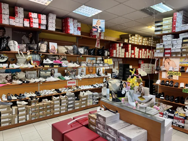 Eladó kereskedelmi és ipari ingatlan Szolnok, Belváros 76 nm