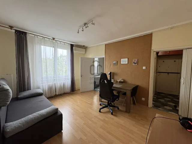 Eladó lakás Dunaújváros, Belváros 44 nm