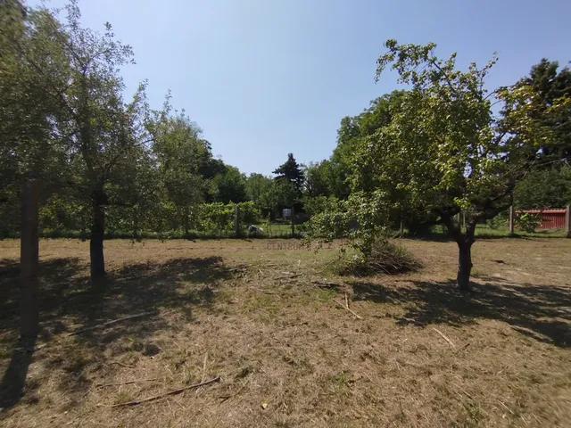 Eladó telek Rácalmás 1280 nm