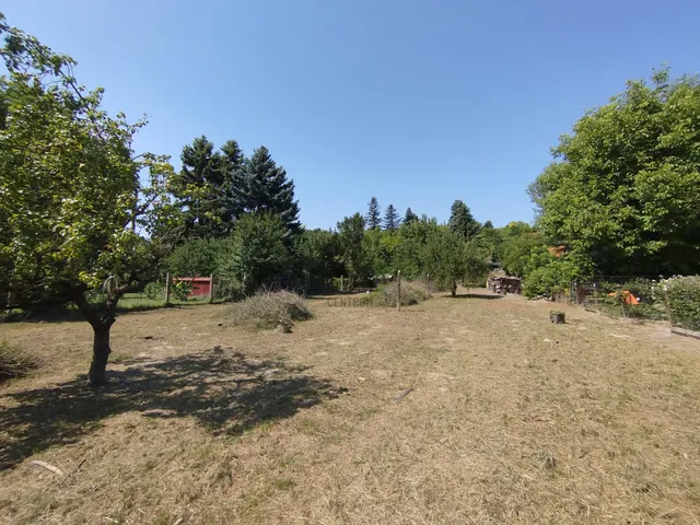 Eladó telek Rácalmás 2580 nm