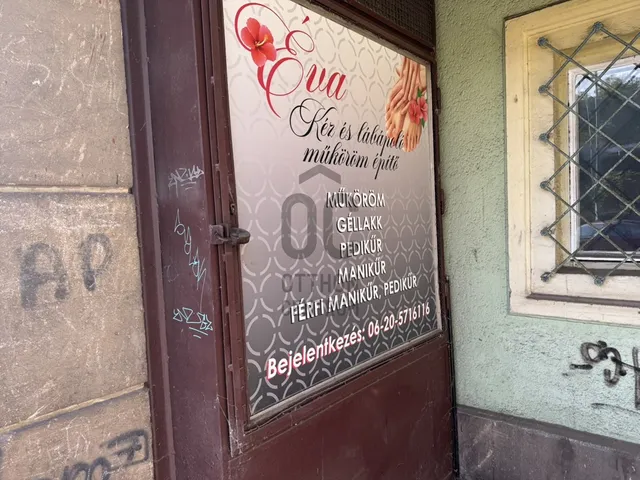 Kiadó kereskedelmi és ipari ingatlan Dunaújváros, Barátság városrész 10 nm