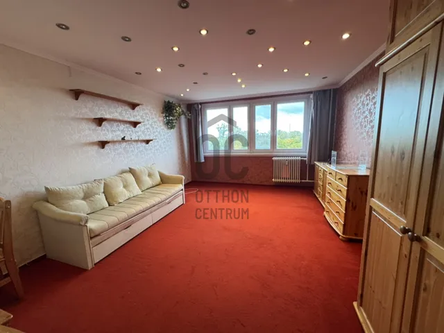 Eladó lakás Dunaújváros, Béke városrész 30 nm