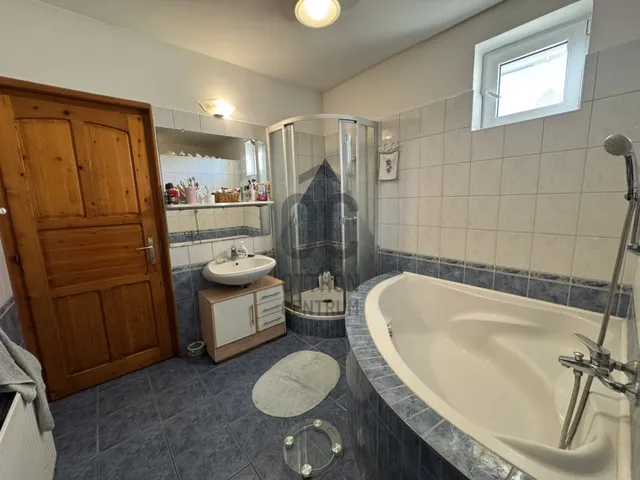 Eladó ház Dunaújváros 95 nm