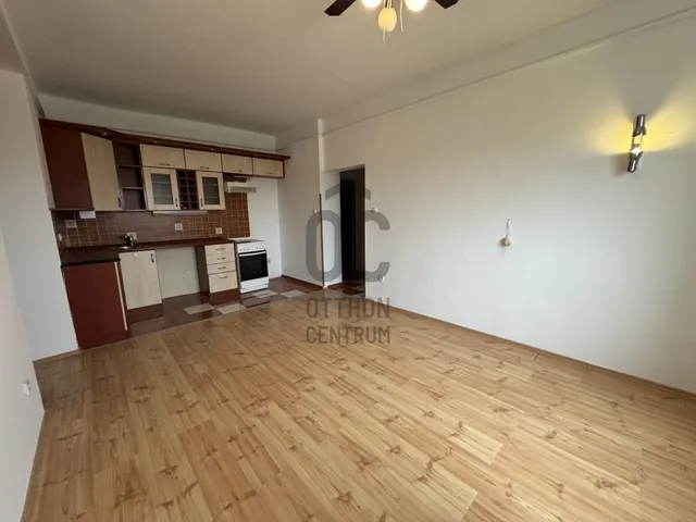 Eladó lakás Dunaújváros, Belváros 50 nm