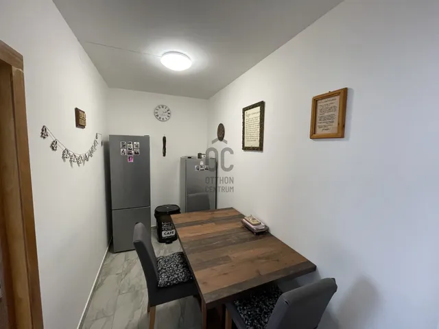 Eladó lakás Dunaújváros, Béke városrész 53 nm