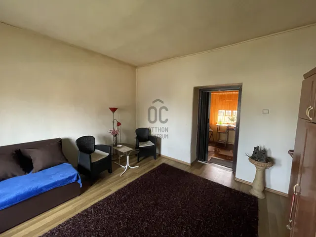 Eladó ház Nagykarácsony 80 nm