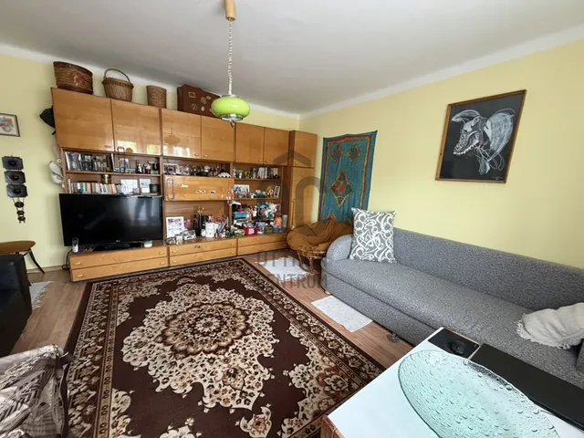 Eladó lakás Dunaújváros, Belváros 36 nm