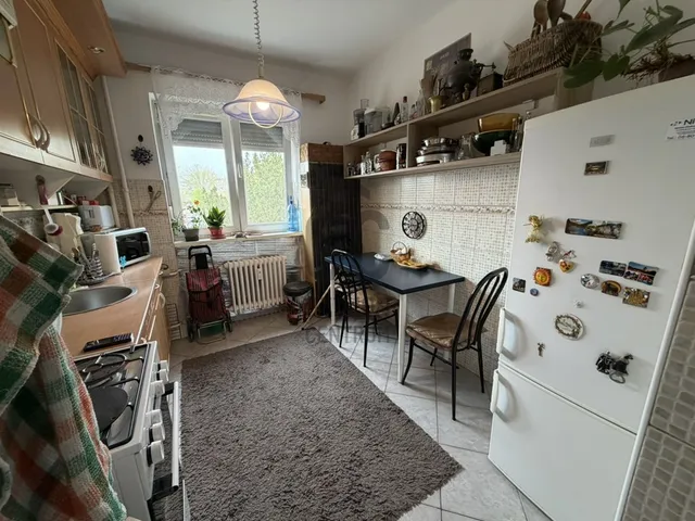 Eladó lakás Dunaújváros, Belváros 36 nm