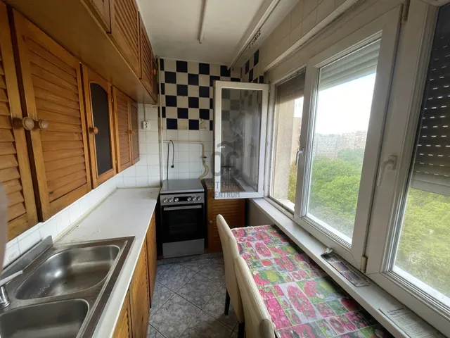 Eladó lakás Dunaújváros, Római városrész 52 nm