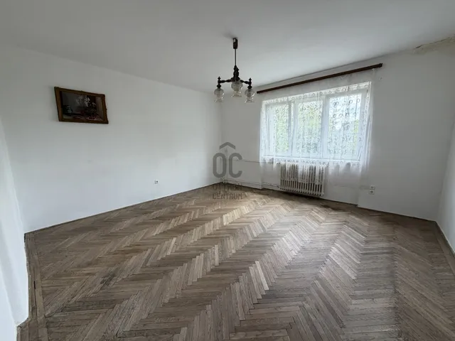Eladó lakás Dunaújváros, Belváros 50 nm
