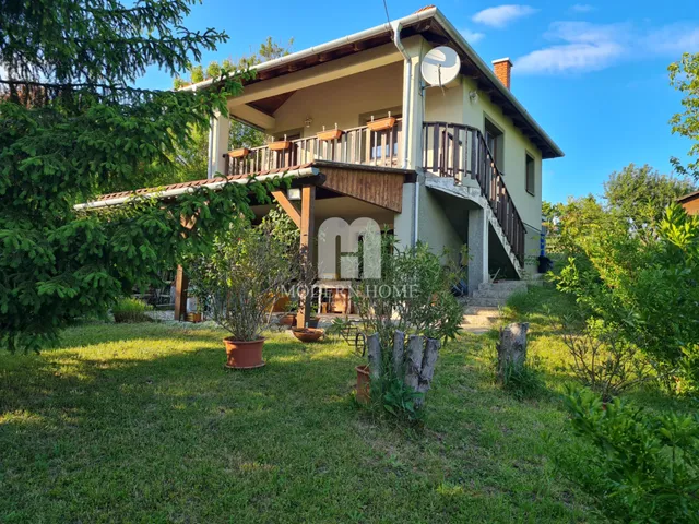 Eladó ház Kincsesbánya 84 nm