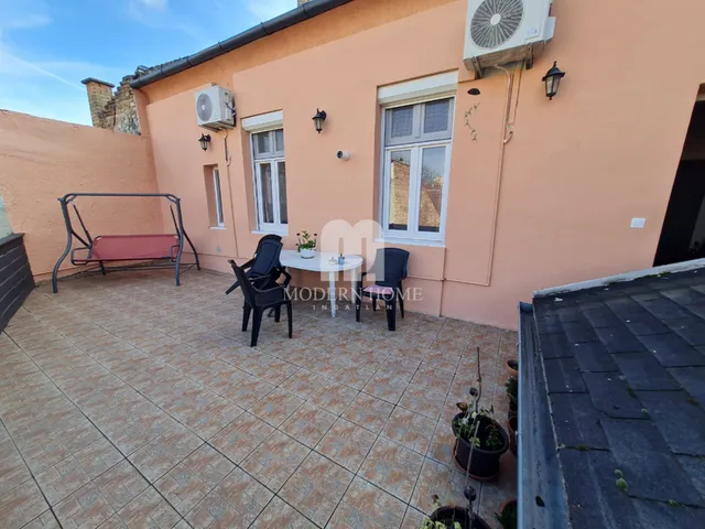 Kiadó lakás Székesfehérvár, Belváros 64 nm