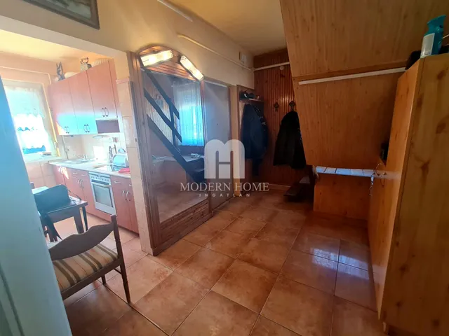 Eladó lakás Székesfehérvár, Őrhalmiszőlők 95 nm