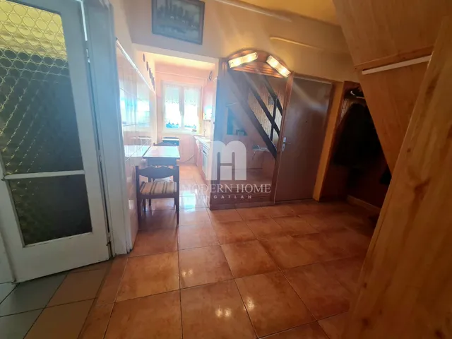 Eladó lakás Székesfehérvár, Őrhalmiszőlők 95 nm