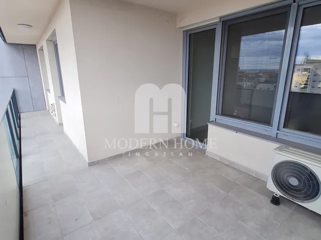 Eladó lakás Székesfehérvár, Belváros 74 nm