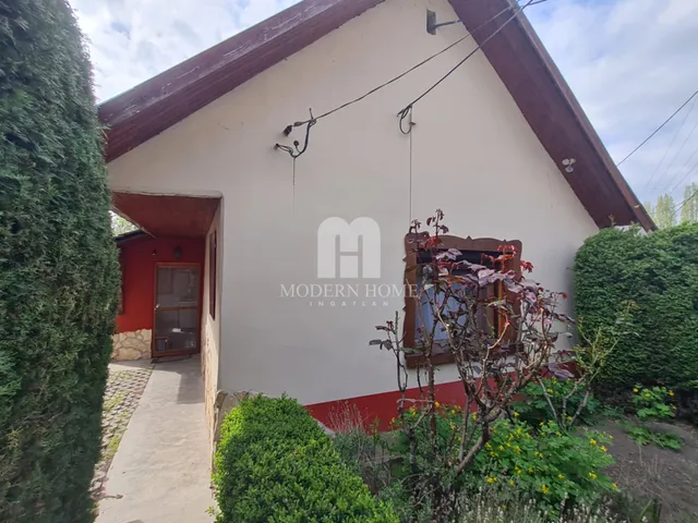 Eladó ház Székesfehérvár, Alsóváros 157 nm