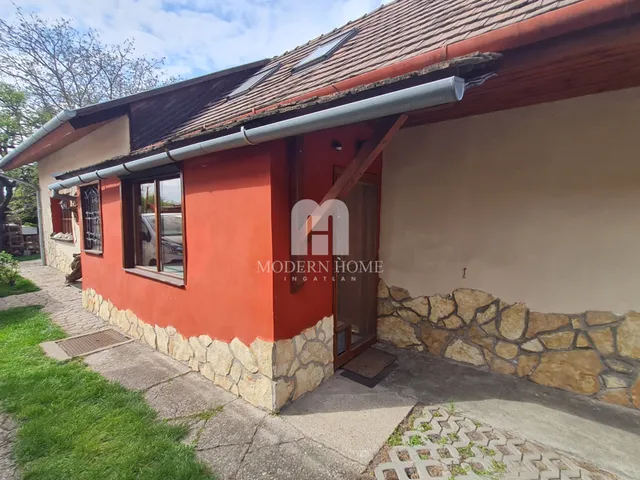 Eladó ház Székesfehérvár, Alsóváros 157 nm