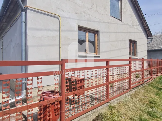 Eladó ház Simontornya 70 nm