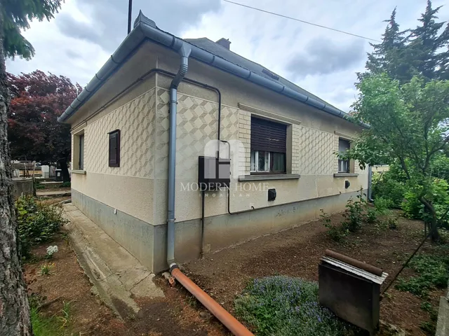 Eladó ház Szabadbattyán 73 nm