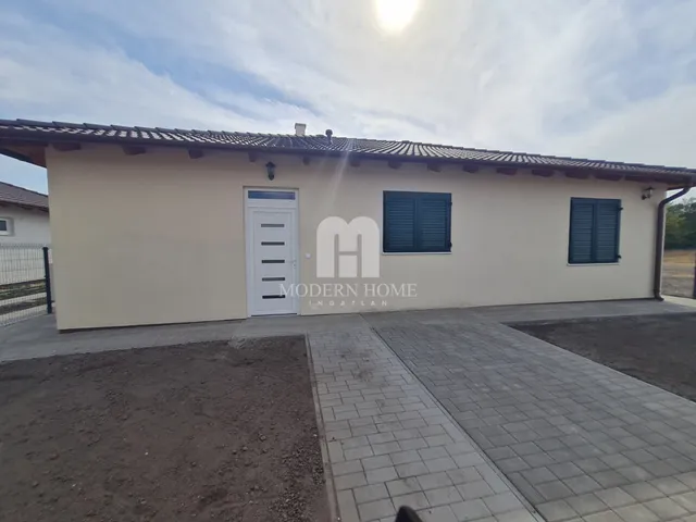 Eladó ház Székesfehérvár, Maroshegy 102 nm