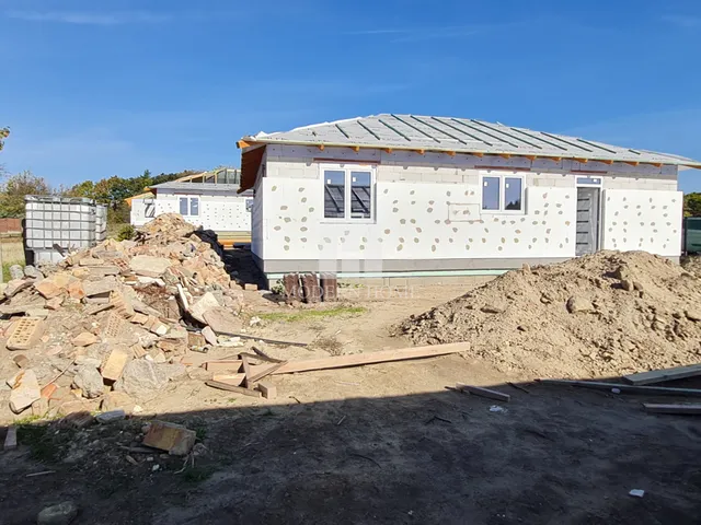 Eladó ház Székesfehérvár, Öreghegy 102 nm