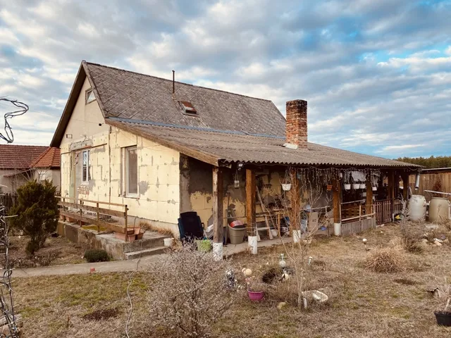 Eladó ház Táborfalva 89 nm