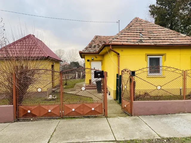 Eladó ház Örkény 52 nm