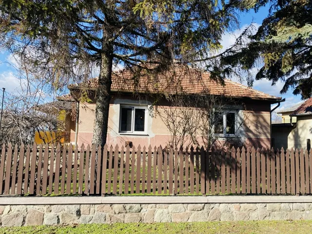 Eladó ház Dabas 92 nm