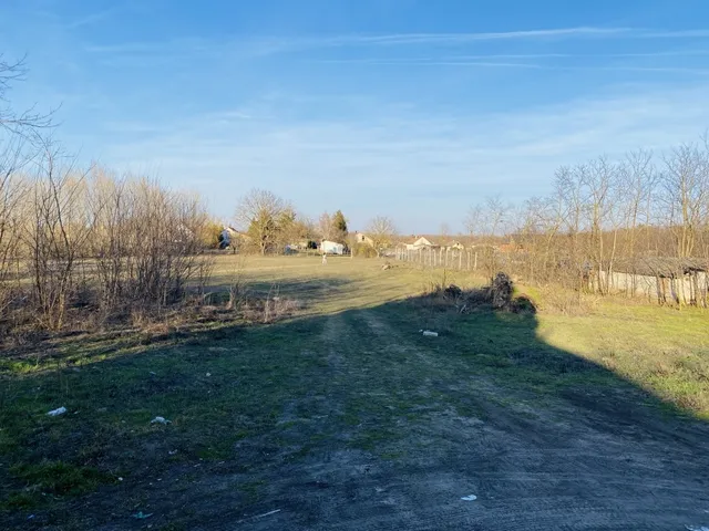 Eladó telek Hernád 2738 nm