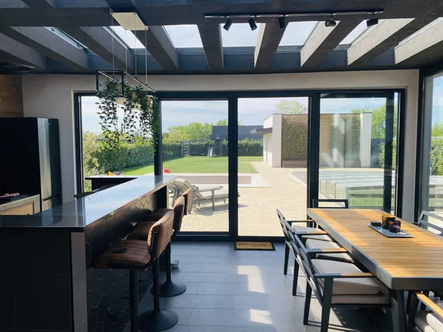 Eladó ház Hernád 300 nm