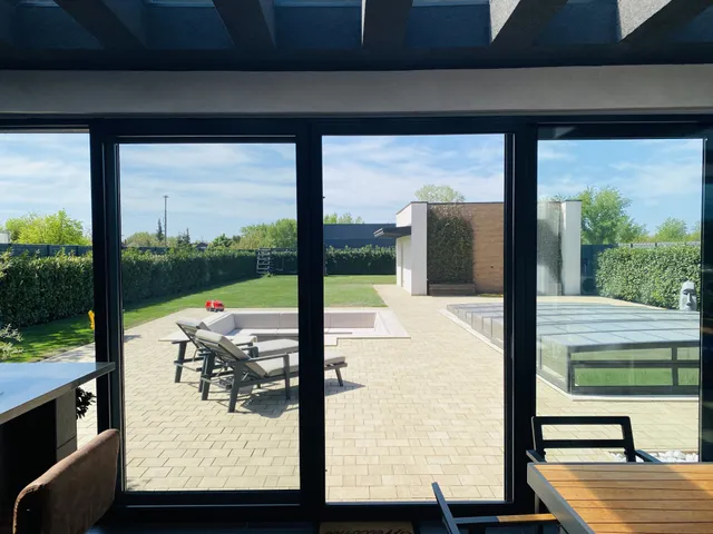 Eladó ház Hernád 300 nm