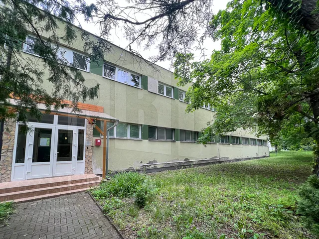 Eladó kereskedelmi és ipari ingatlan Balatonfűzfő, Fűzfőgyártelep 1027 nm