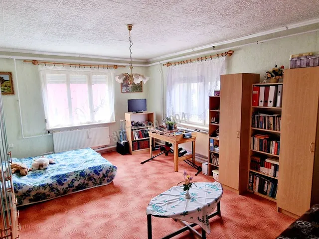 Eladó ház Csörög 110 nm