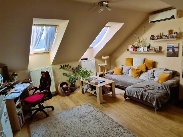 Eladó lakás Vác, Belváros 102 nm