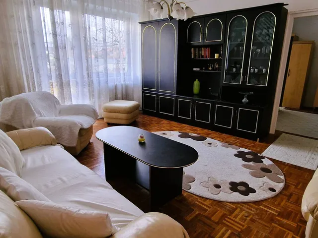 Eladó lakás Vác, Belváros 58 nm