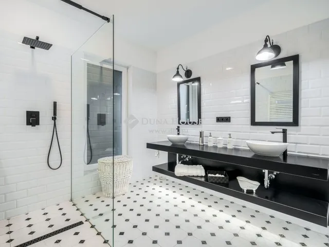 Eladó lakás Budapest XII. kerület 150 nm