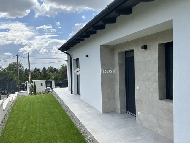 Eladó ház Csömör 112 nm