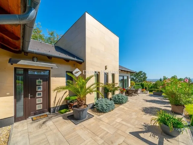 Eladó ház Tahitótfalu 150 nm